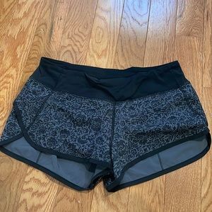 Lulu lemon speed up short